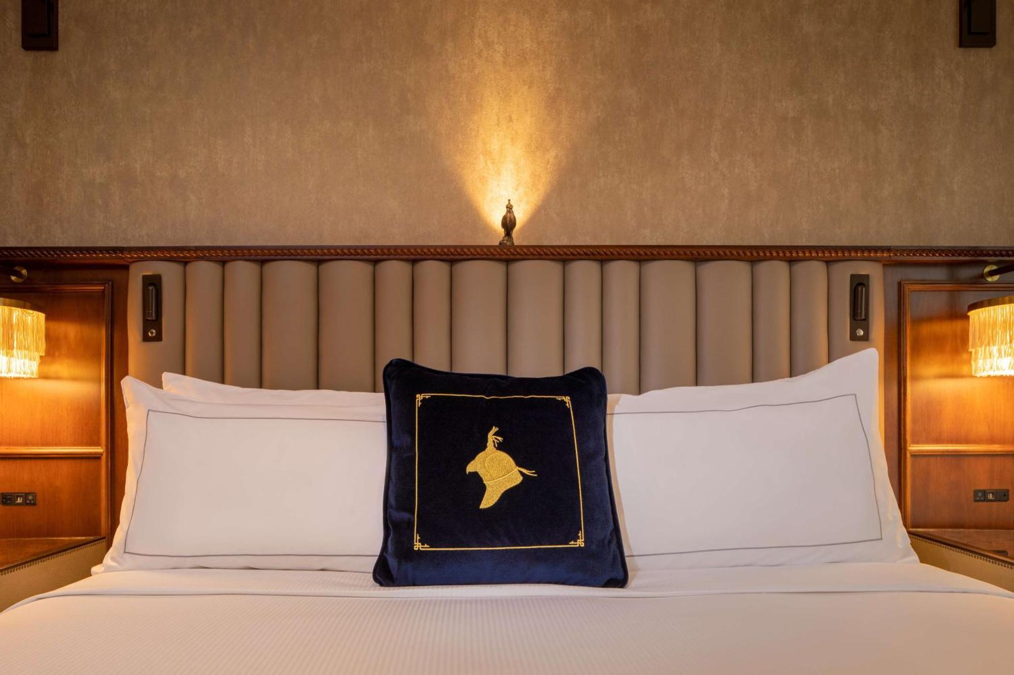 The Peregrine Omaha Downtown Curio Collection By Hilton Hotel Ngoại thất bức ảnh